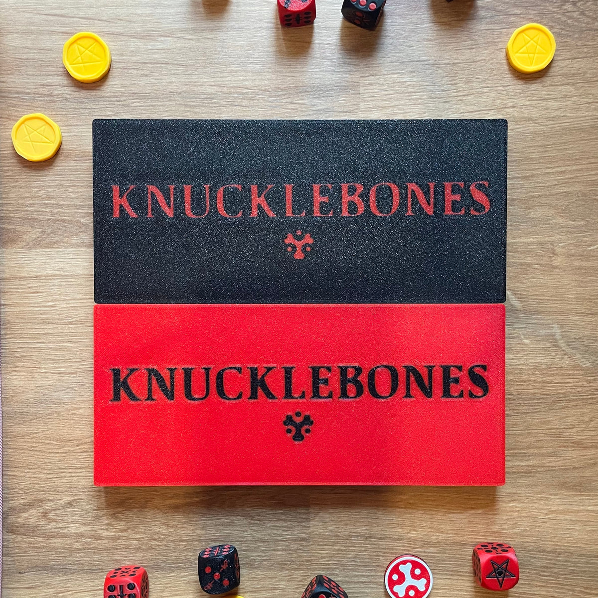 Set Gioco da Tavolo Knucklebones Cult of The Lamb